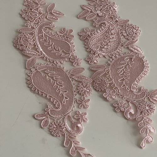 8 Applique Roses Patterns Image