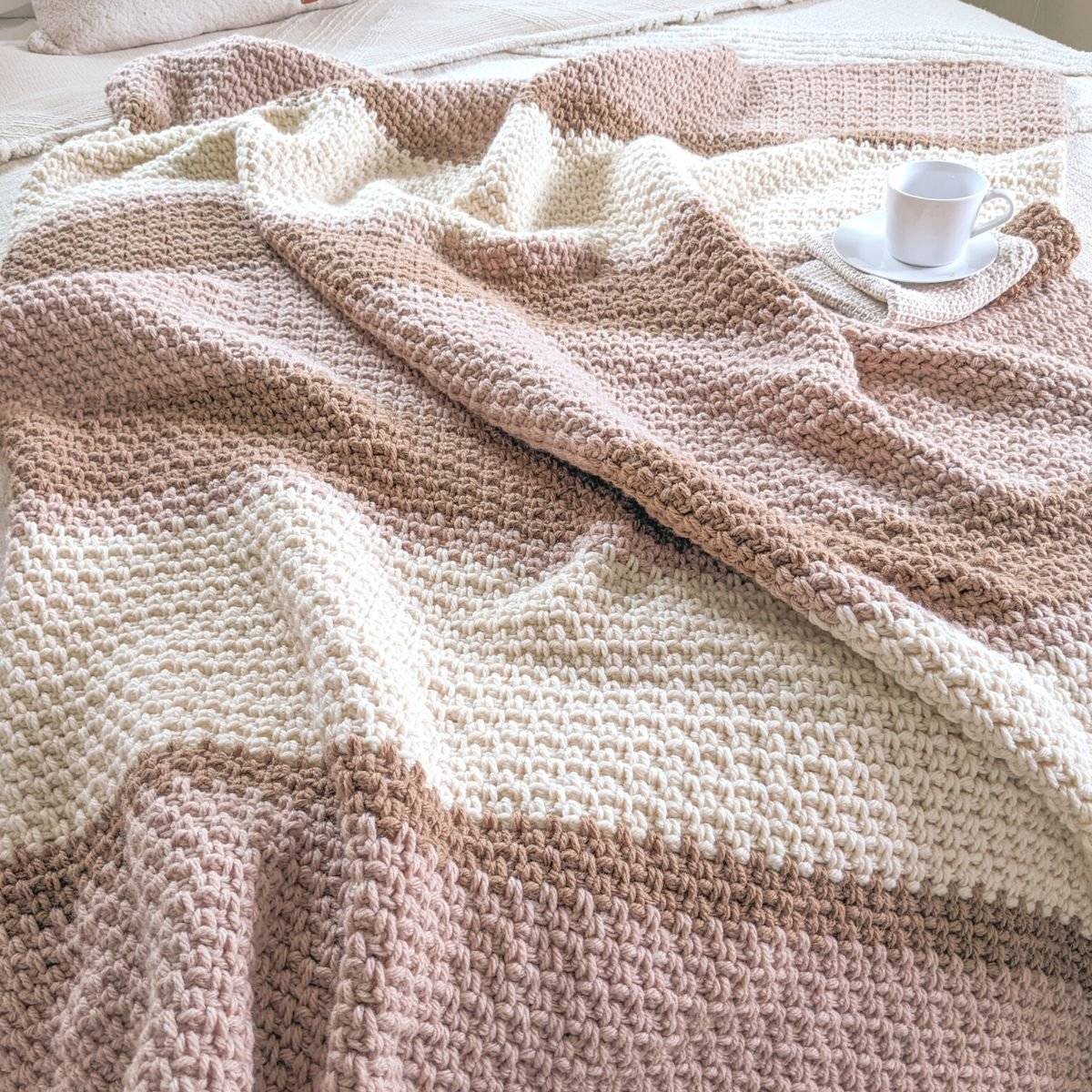 25 Moss Stitch Blanket Patterns Image