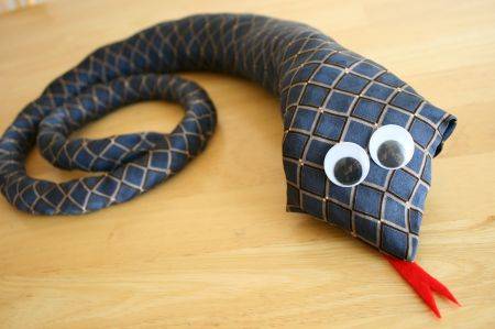 29 Snake Crafts for Kids Ideas Image