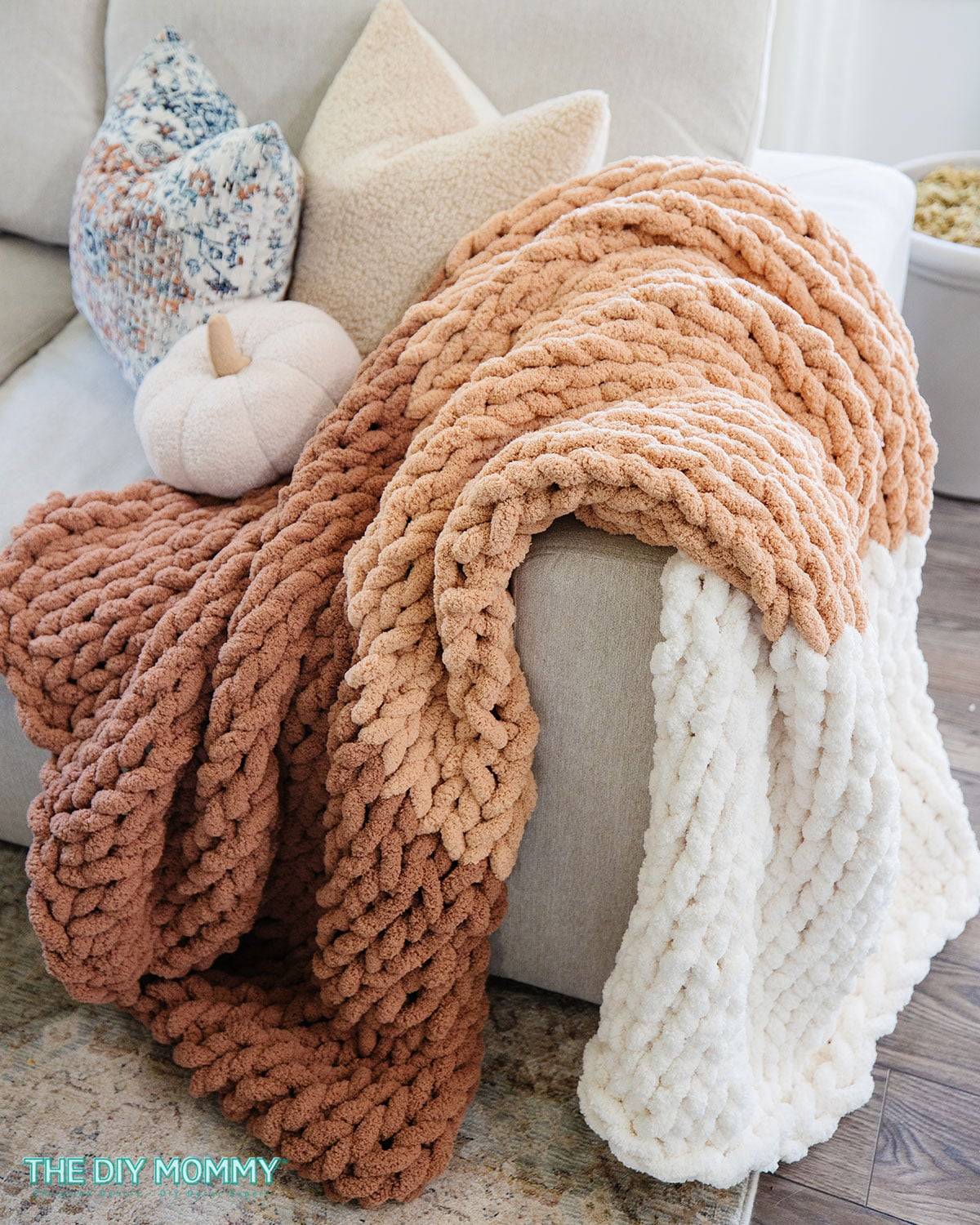 14 Speckled Chunky Yarn Blanket Patterns Image