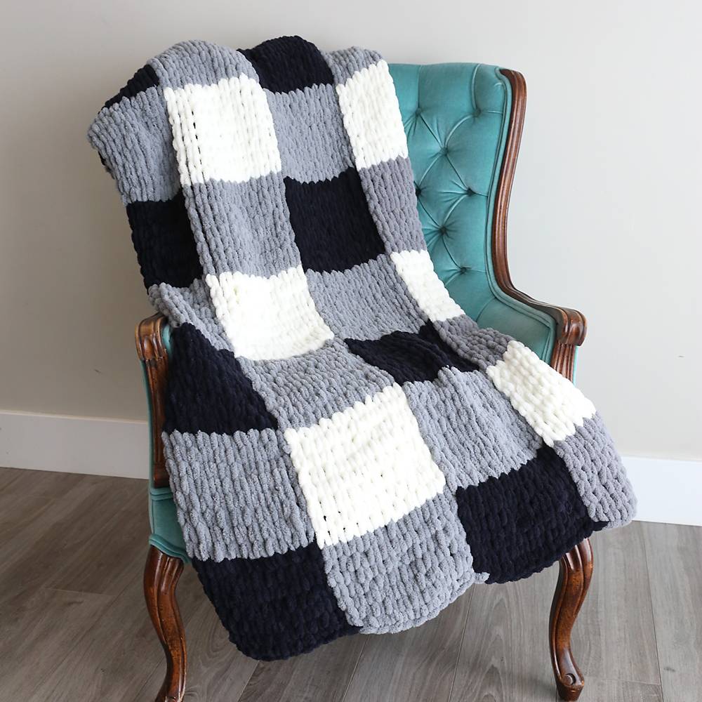 12 Finger Knit Blanket Patterns Image