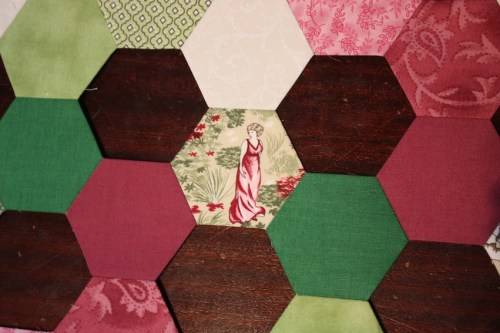 8 English Paper Piecing Table Runner Patterns Image