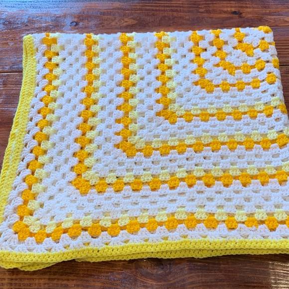 31 Yellow Crochet Blanket Patterns Image