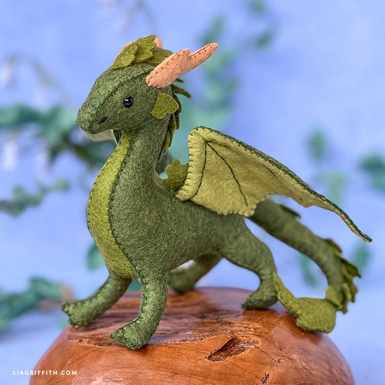 16 Felt Embroidery Patterns Image