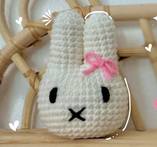 30 Crochet Easter Keychain Patterns Image