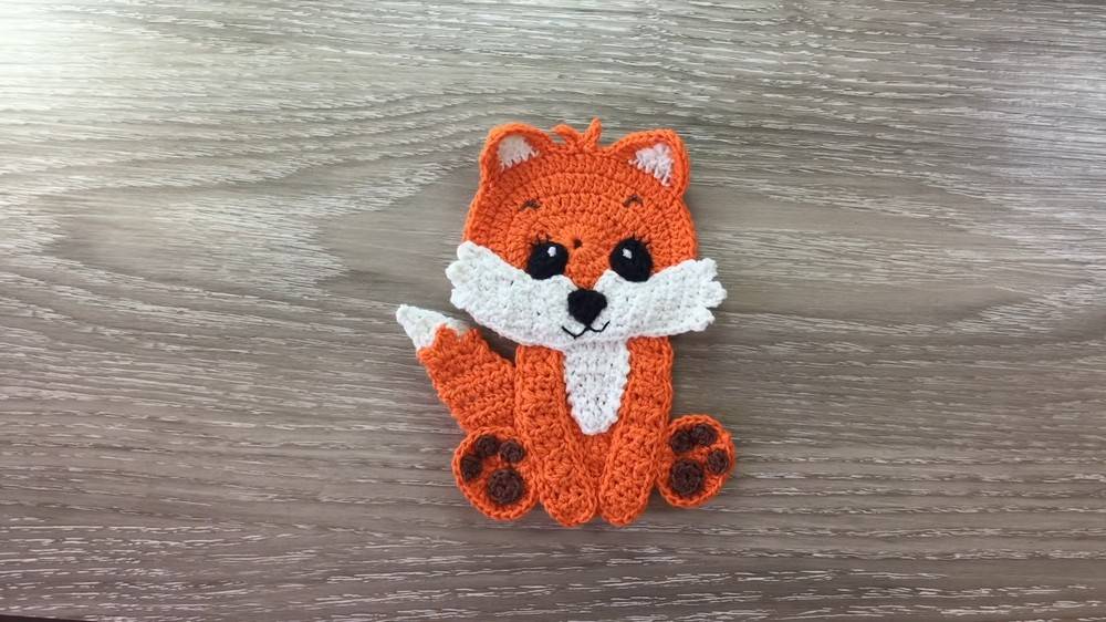 30 Crochet Motifs Appliques Image