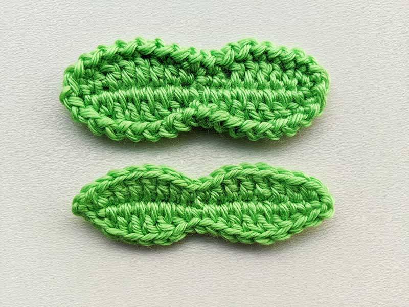 30 Crochet Motifs Appliques Image