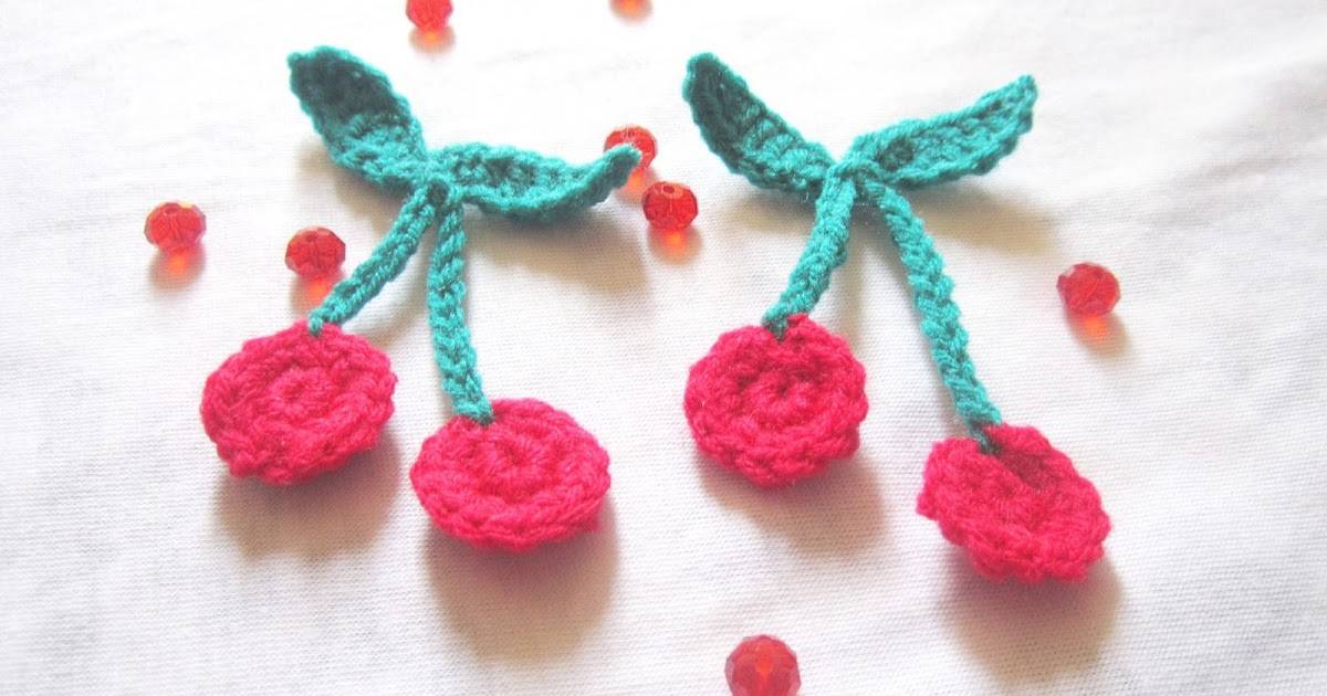30 Crochet Motifs Appliques Image
