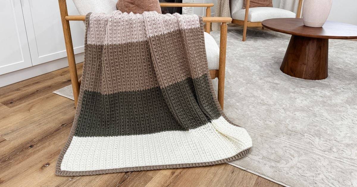 33 Two Tone Crochet Blanket Patterns Image