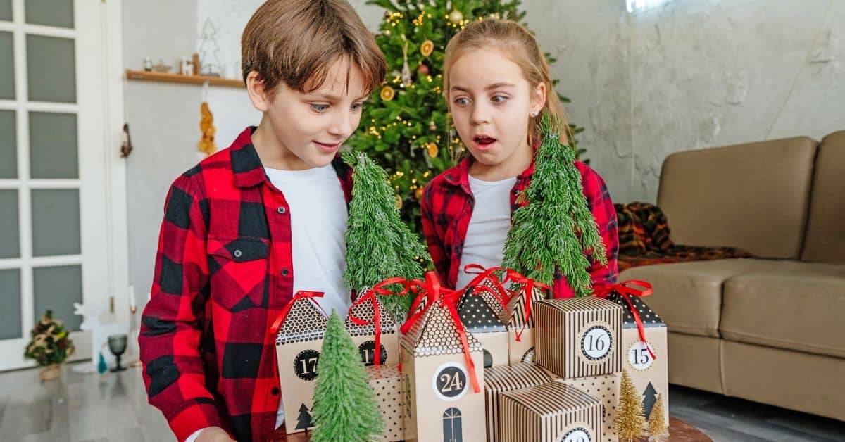 31 DIY Advent Calendar Ideas for Kids Image