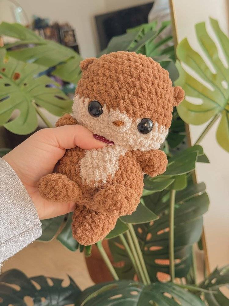 Adorable Amigurumi Otter Crochet Toy