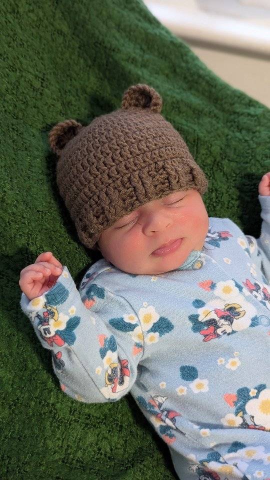 Adorable Crochet Bear Hat with Ears