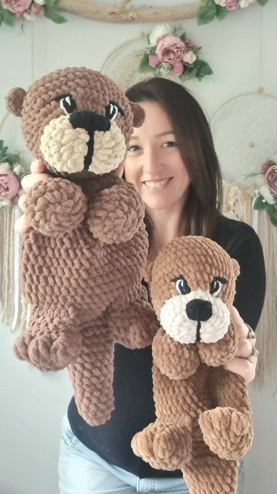 Adorable Plush Otter Crochet Amigurumi
