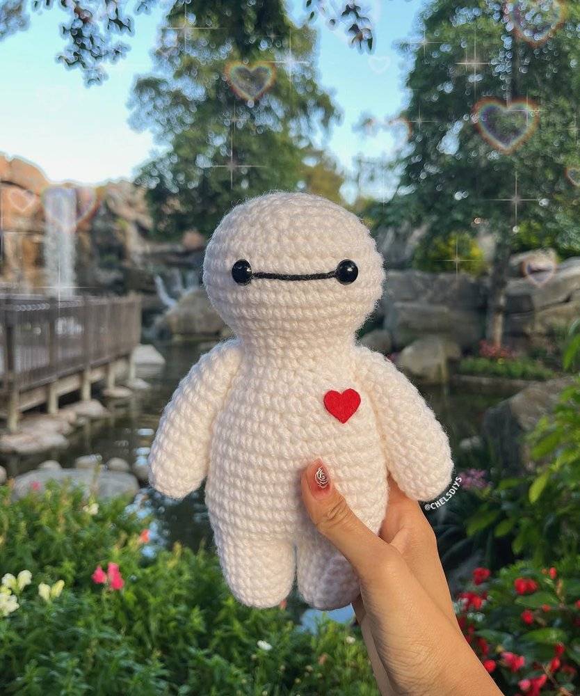 Amigurumi Baymax Crochet Doll