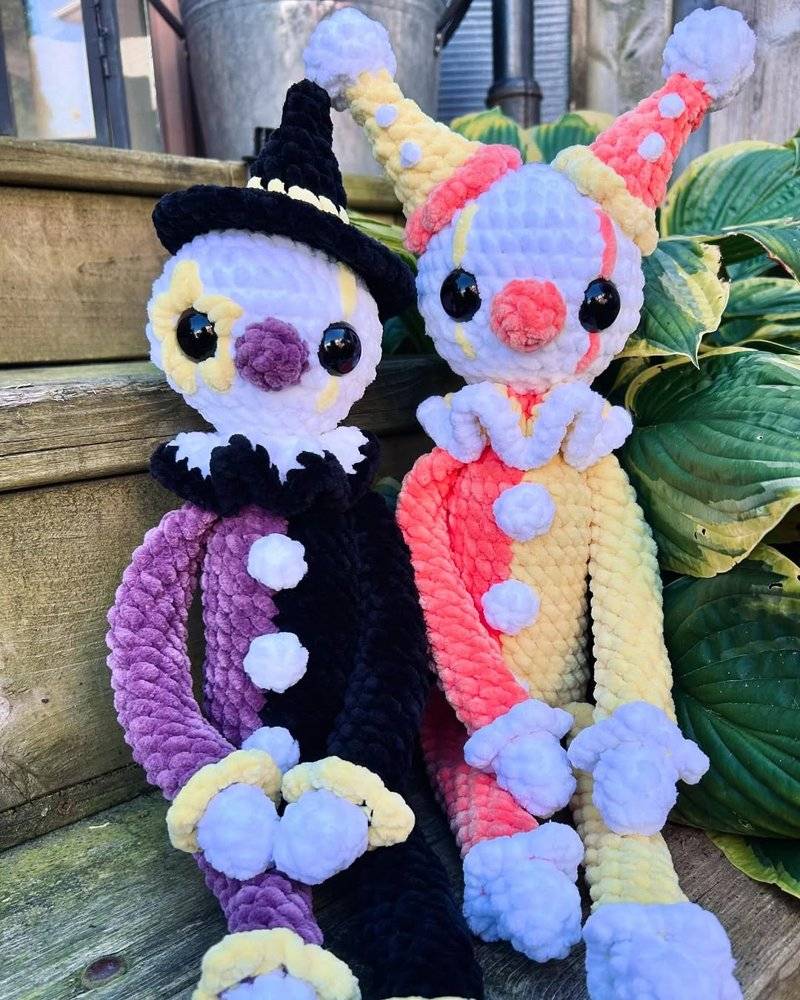 Amigurumi Clown Dolls with Plush Yarn