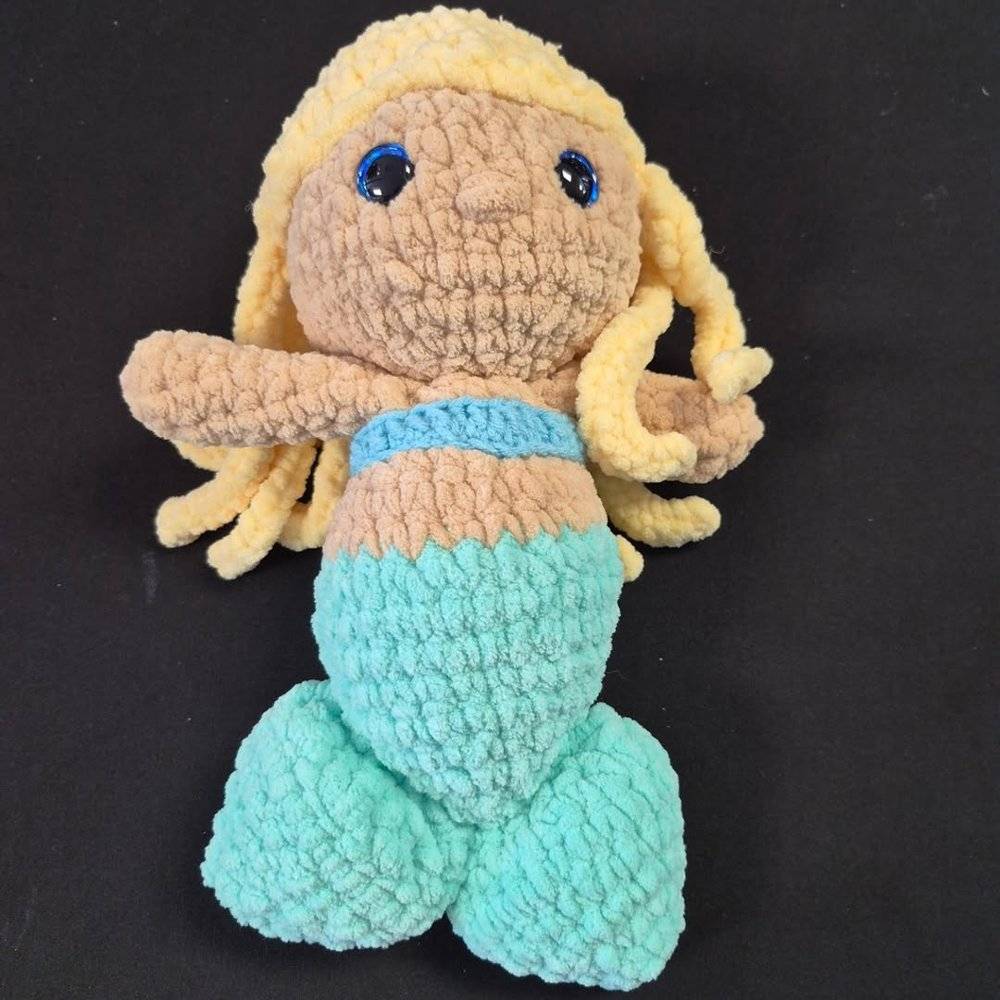 Amigurumi Crochet Mermaid Doll