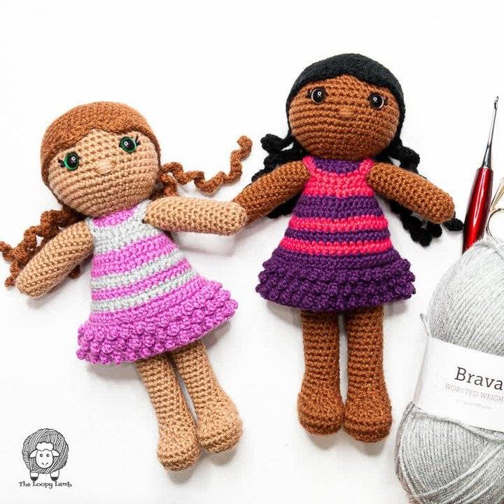 Amigurumi Doll Dresses with Ruffled Skirts