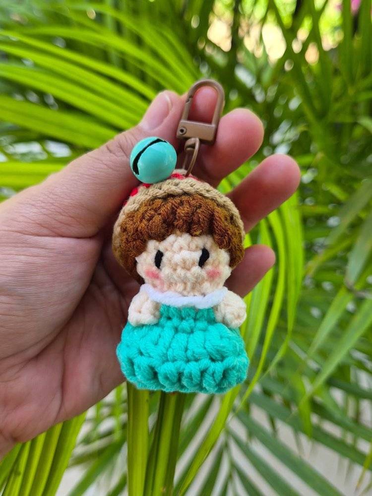 Amigurumi Doll Keychain Crochet Project
