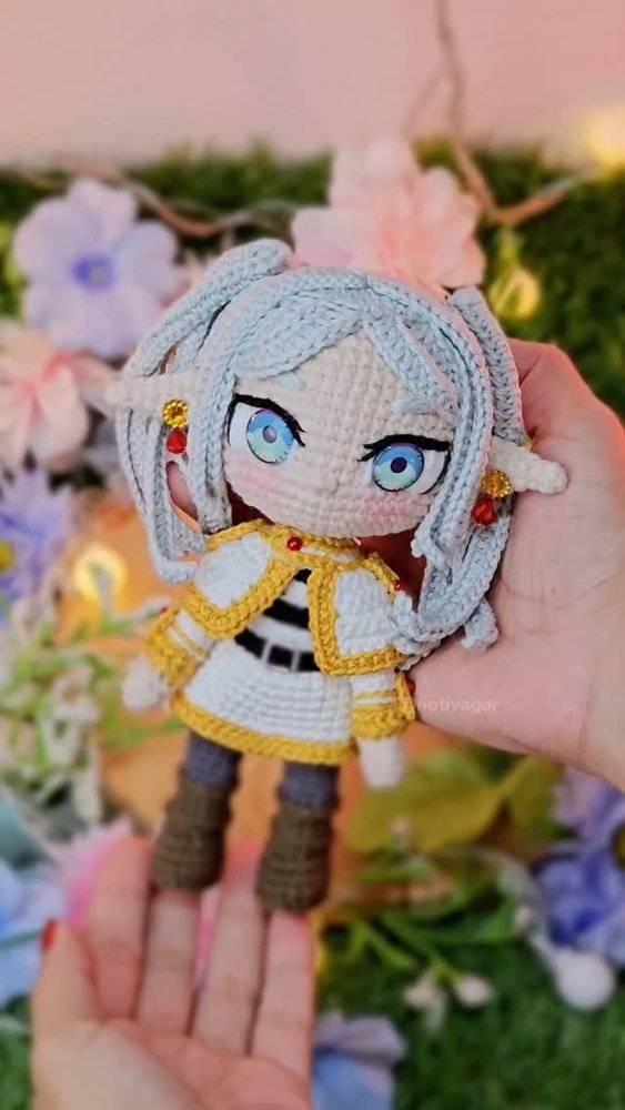 Amigurumi Frieren Crochet Doll Pattern