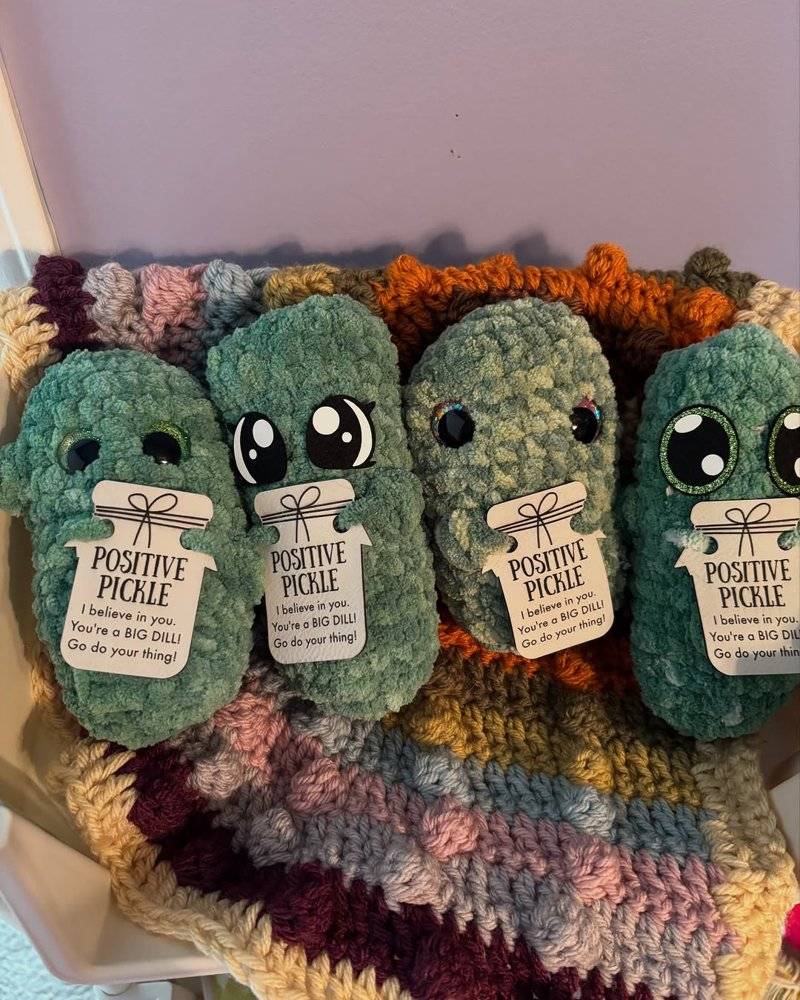 Amigurumi Positive Pickle Fidget Toys