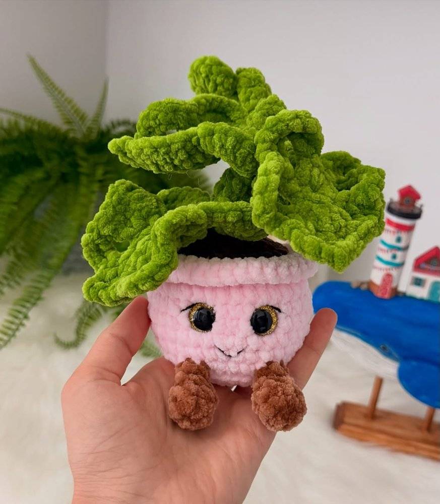 Amigurumi Potted Plant Crochet Toy