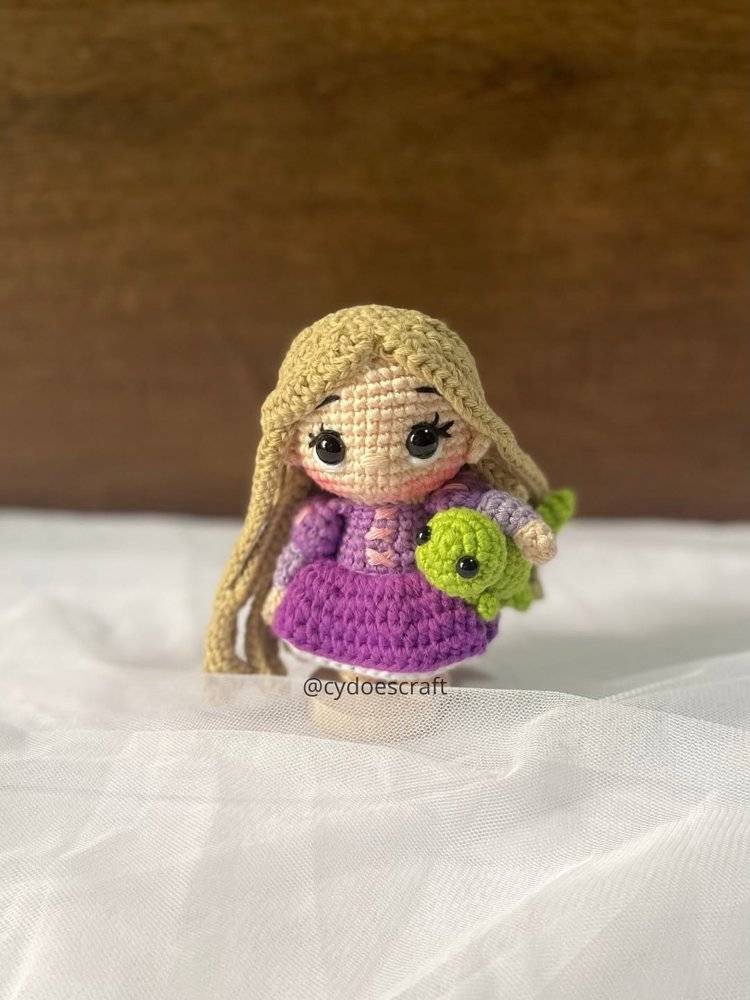Amigurumi Rapunzel Crochet Keychain