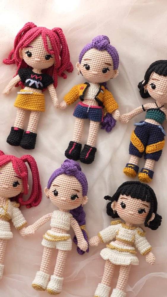 Chic Crochet Dolls with Stylish Outfits