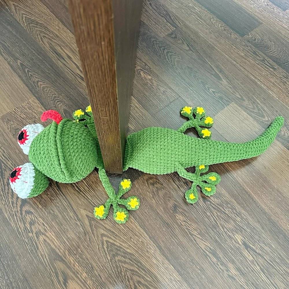 21 Lizard Crochet Patterns Chunky Crochet Lizard Door Draft Stopper