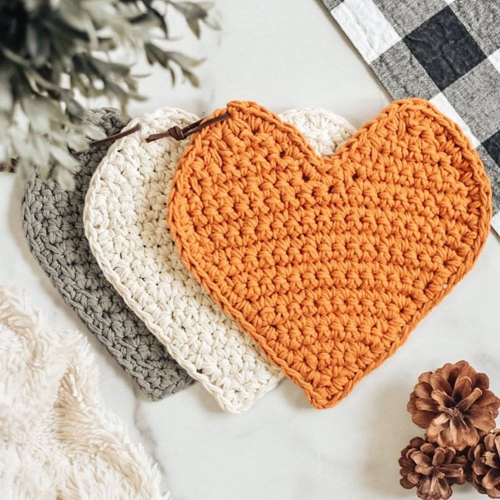 Chunky Heart Crochet Potholder Project