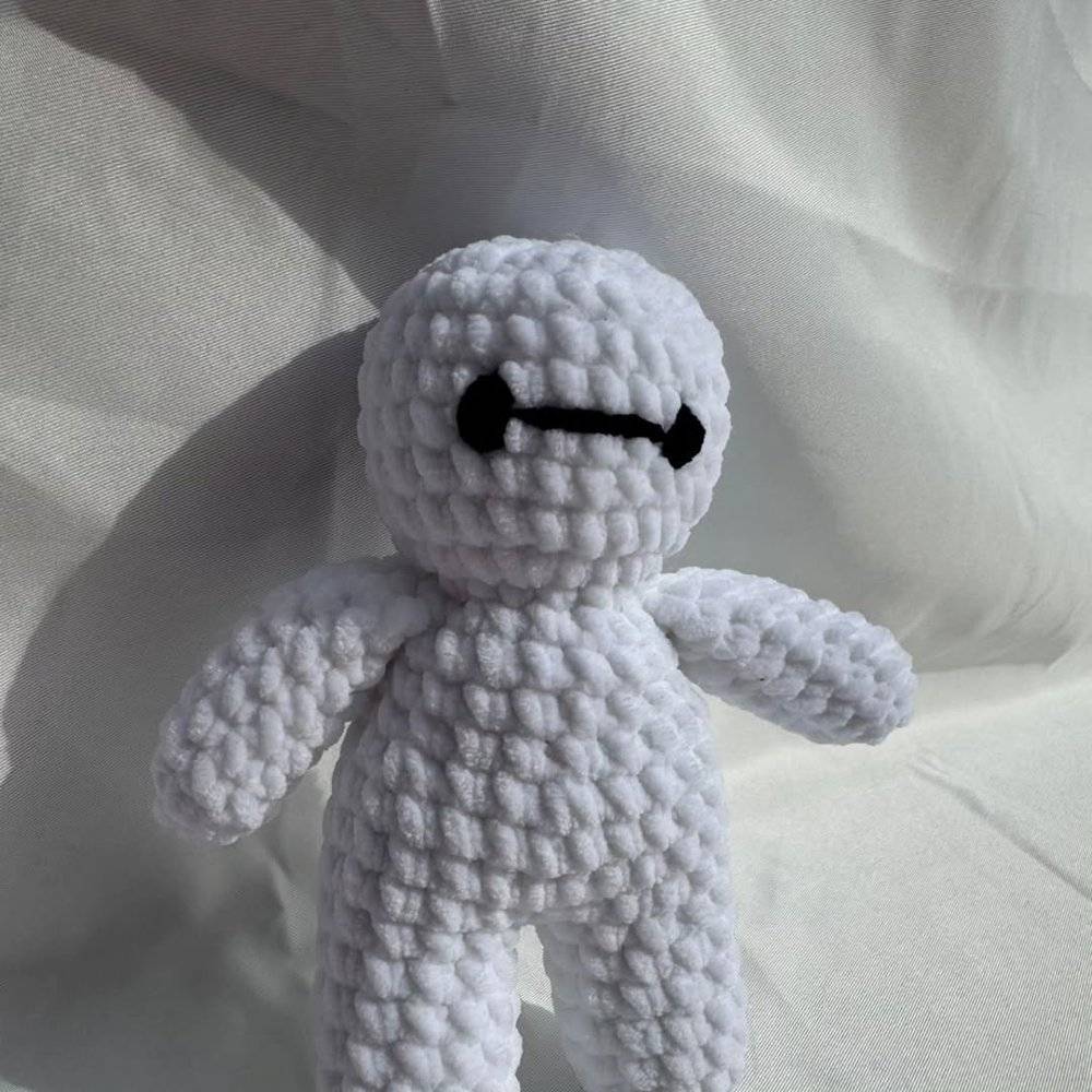 Chunky Velvet Baymax Amigurumi