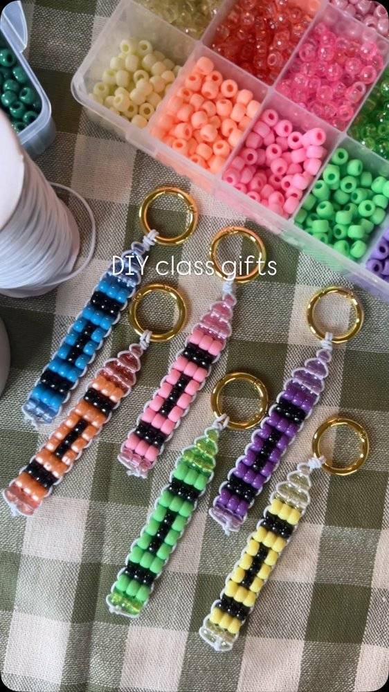 Colorful Pony Bead Keychain DIY