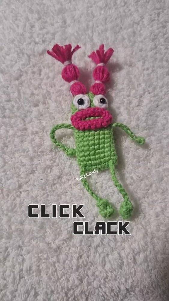 Crochet Frog Clicker Fidget Toy Pattern
