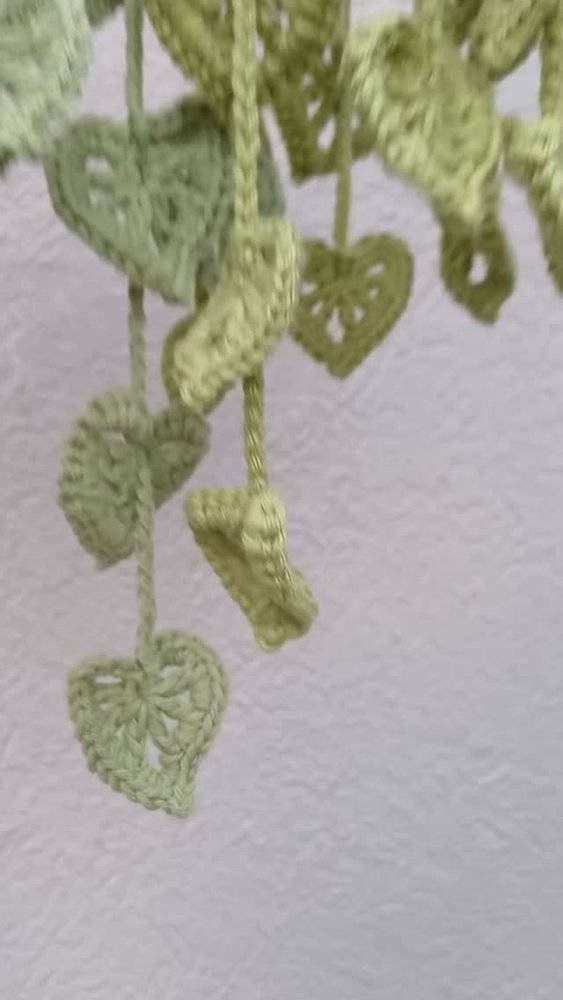 Crochet Monstera Leaf Garland Craft