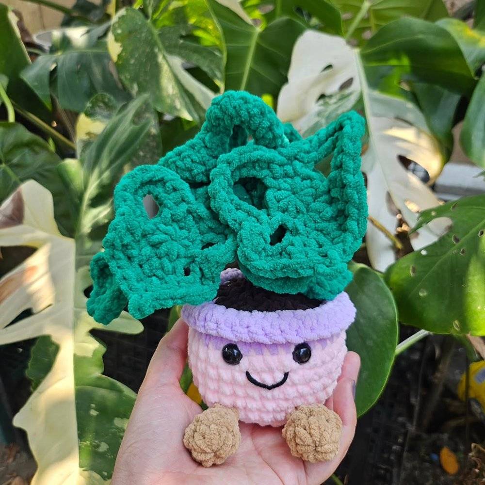 Crochet Monstera Plant Amigurumi
