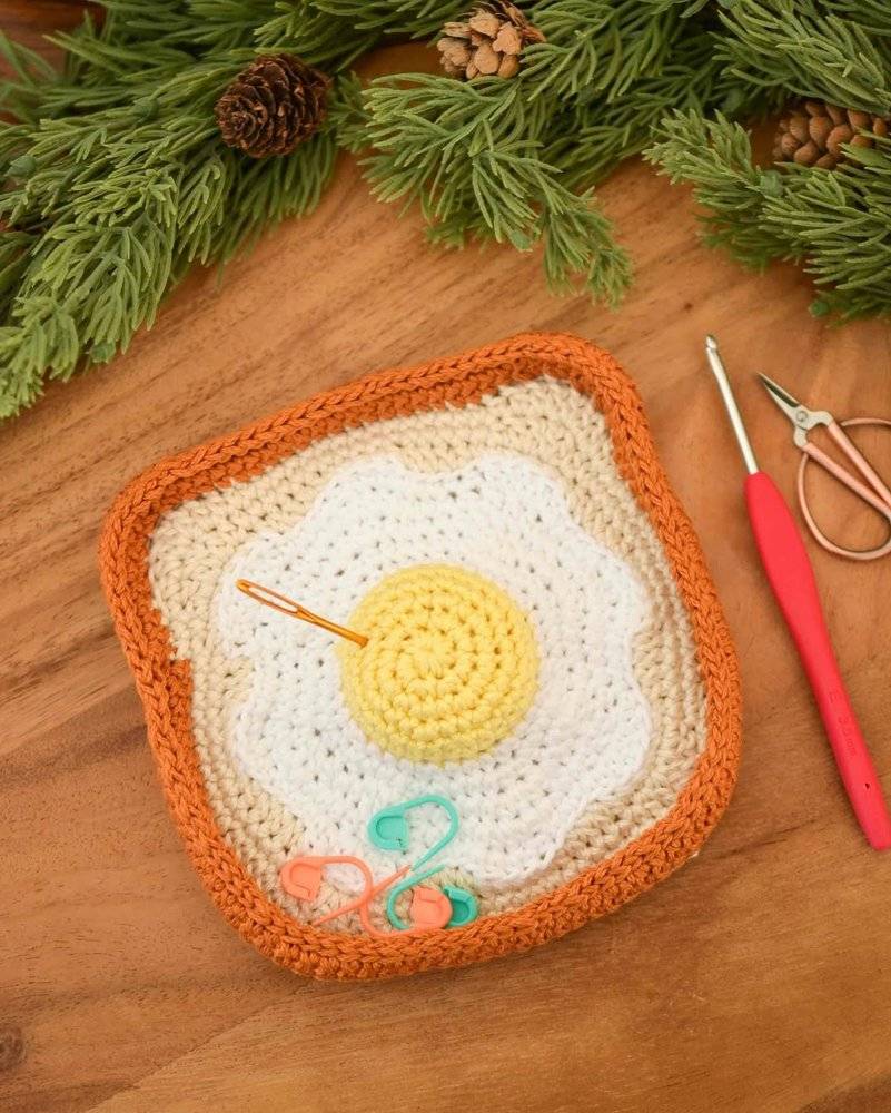 Fried Egg Crochet Potholder Pattern