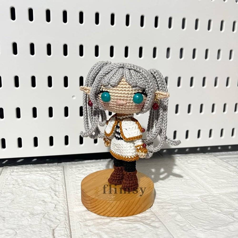Frieren Amigurumi Crochet Doll