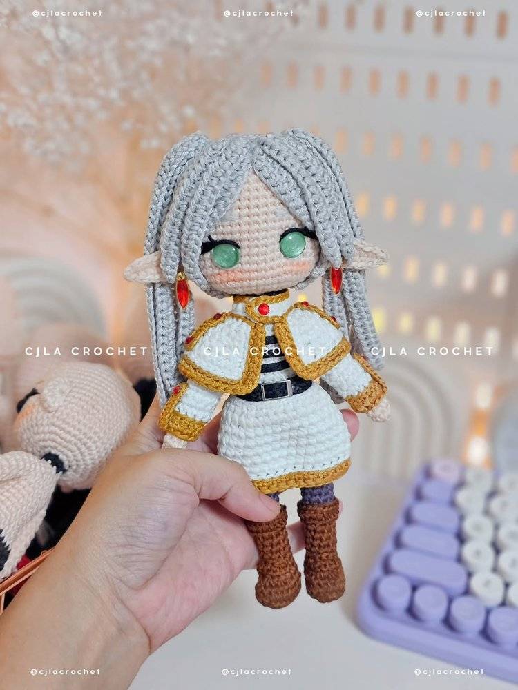 Frieren Anime Amigurumi Crochet Doll