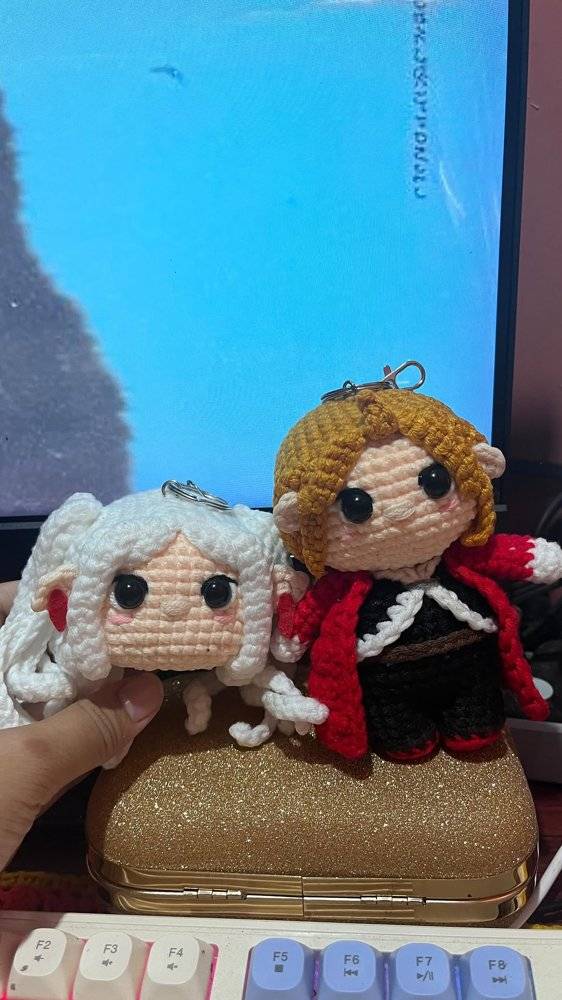 Frieren and Fern Amigurumi Crochet Charms