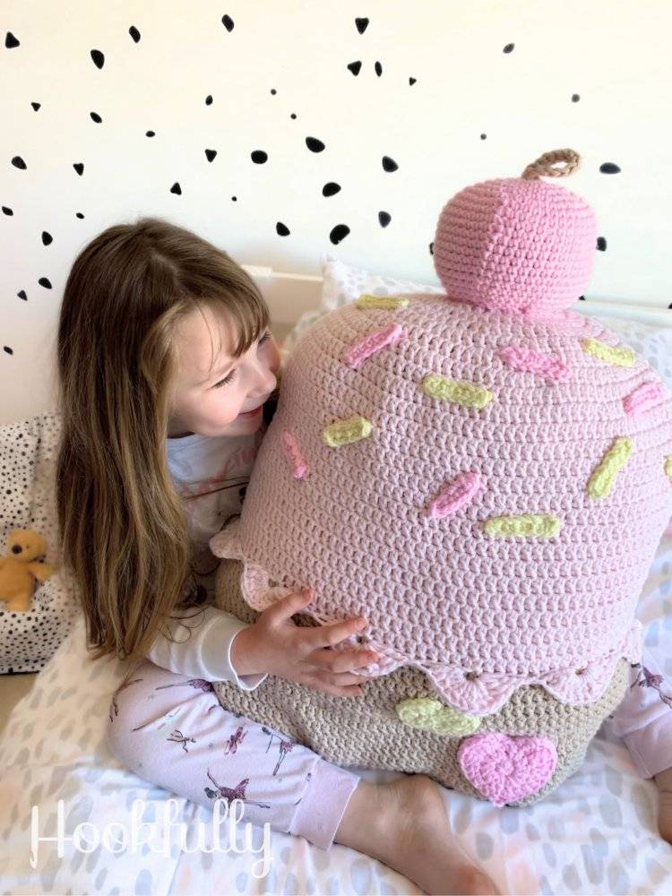 Giant Cupcake Crochet Pillow Pattern