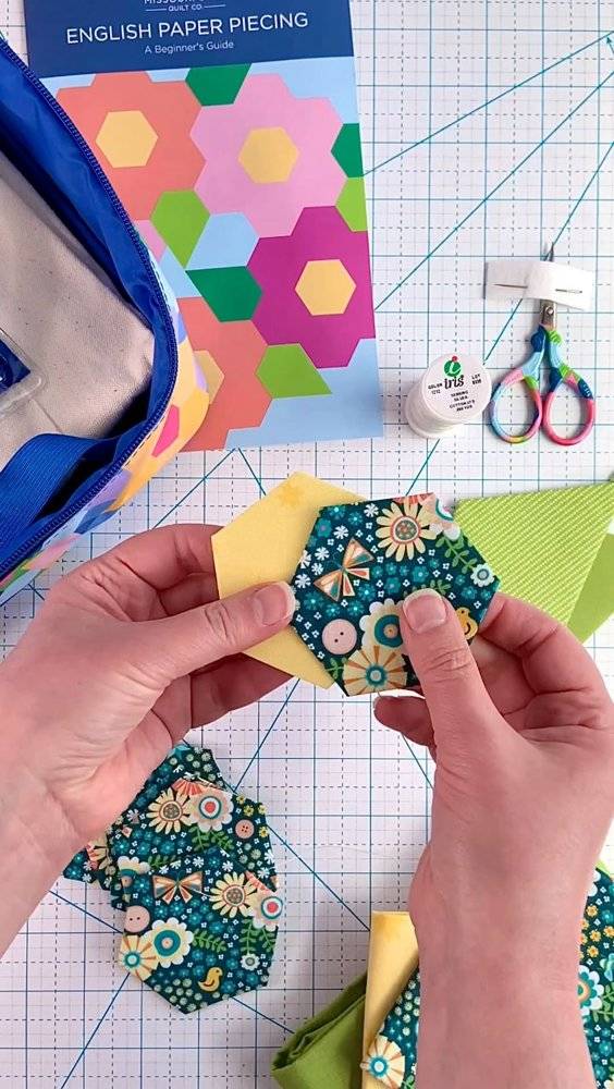 Hand-Sewn Hexagon English Paper Piecing