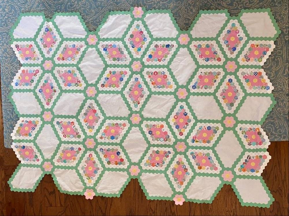 Hexagonal Paper Pieced Quilt with Floral Accents