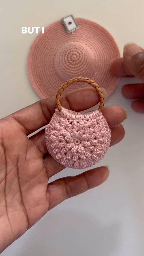 Mini Crochet Flower Bag for Dolls