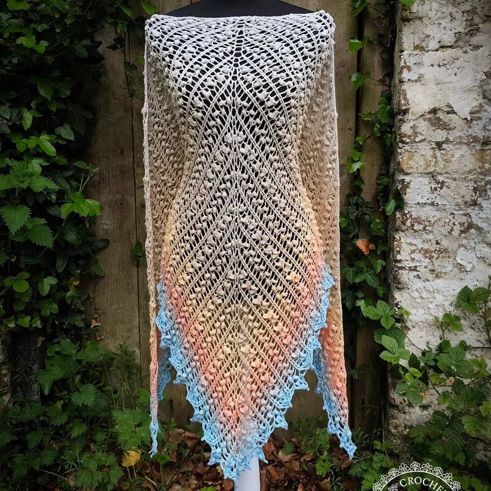 Ombre Crochet Shawl with Lace Edging