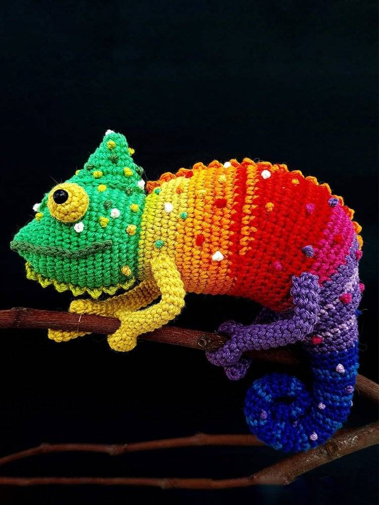 Rainbow Chameleon Crochet Amigurumi