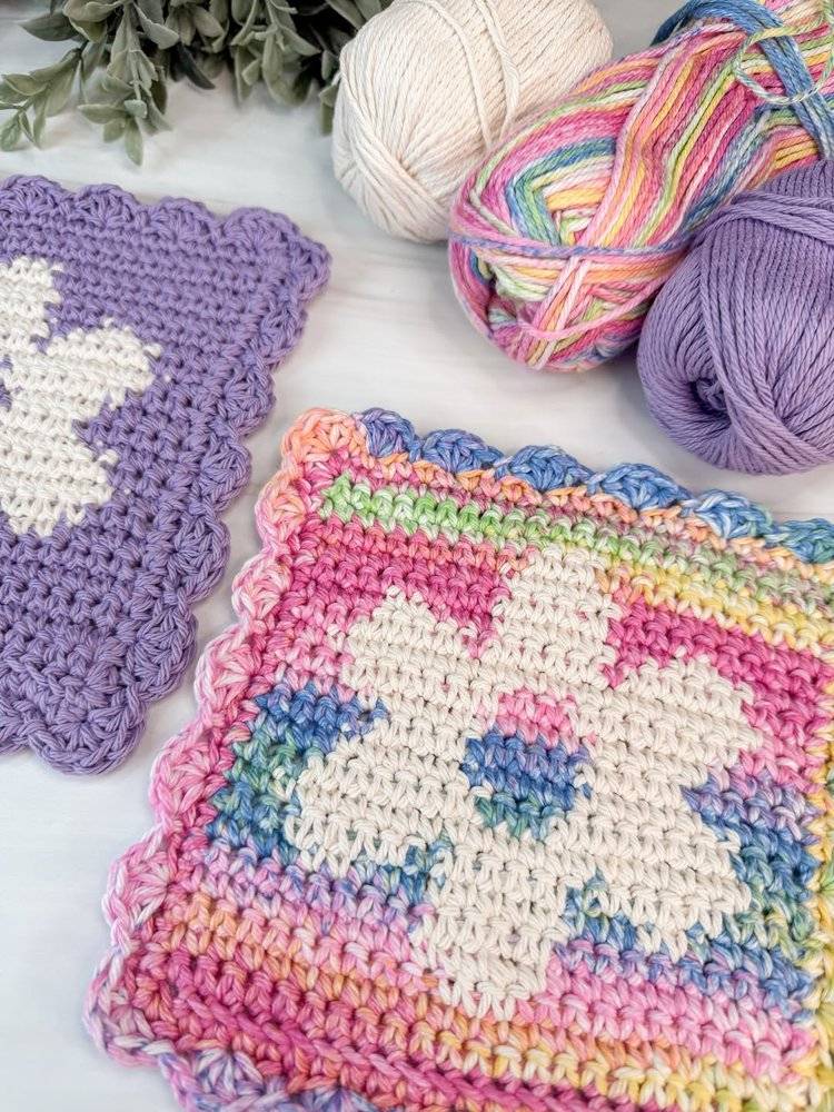 Scalloped Edged Crochet Potholder Pattern