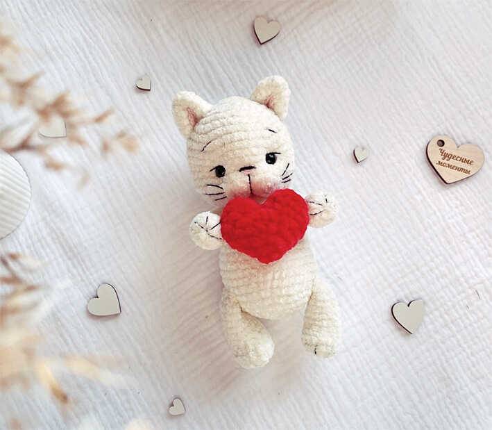 27 Crochet Cat Plushie Patterns Image