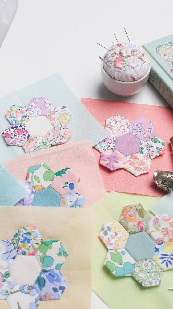 Sweet Hexagon Fabric Flower Blocks