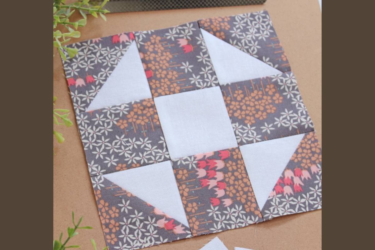 19 Scrappy Half Square Triangle Quilts Patterns Image