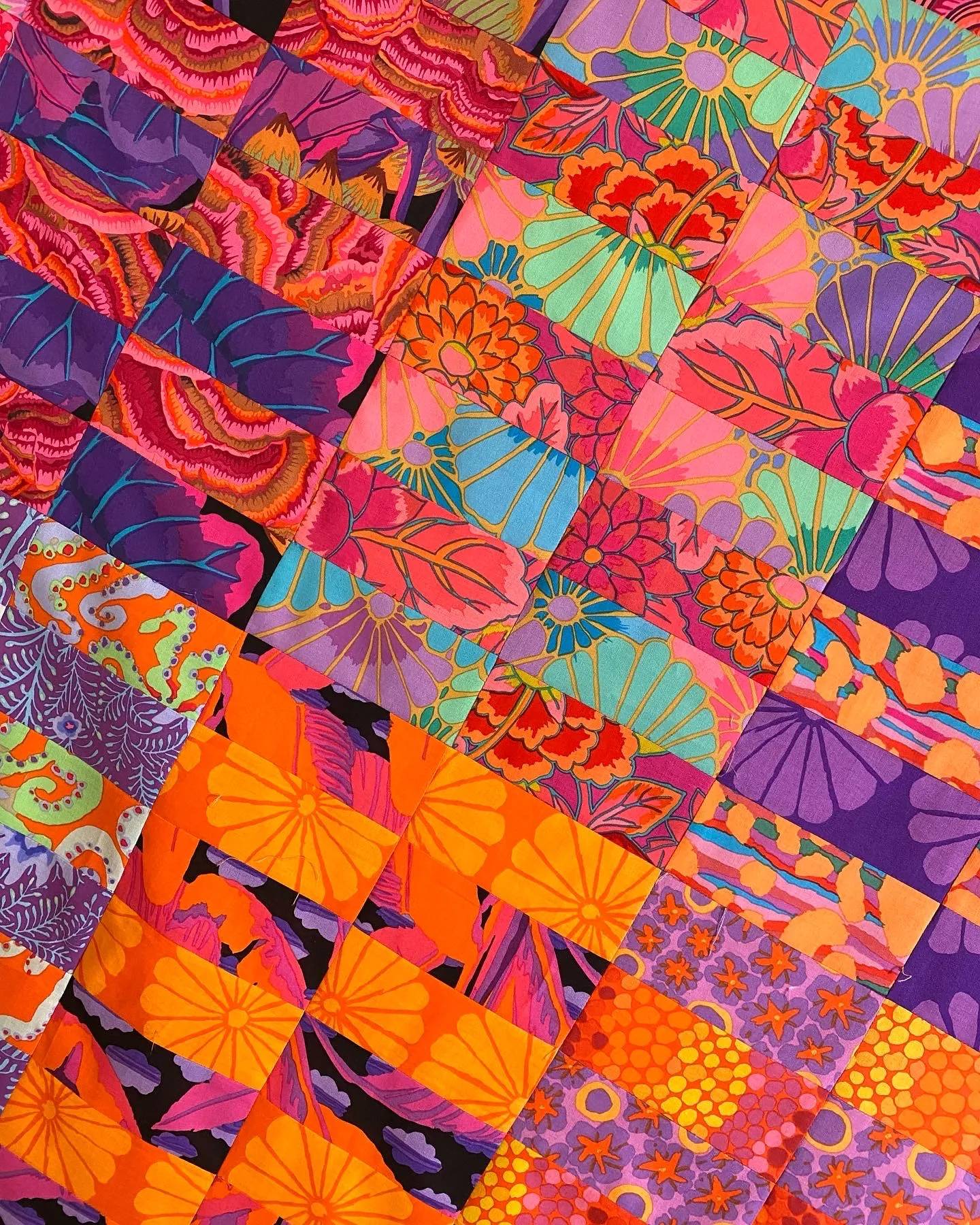 16 Kaffe Fassett Fabric Projects Image