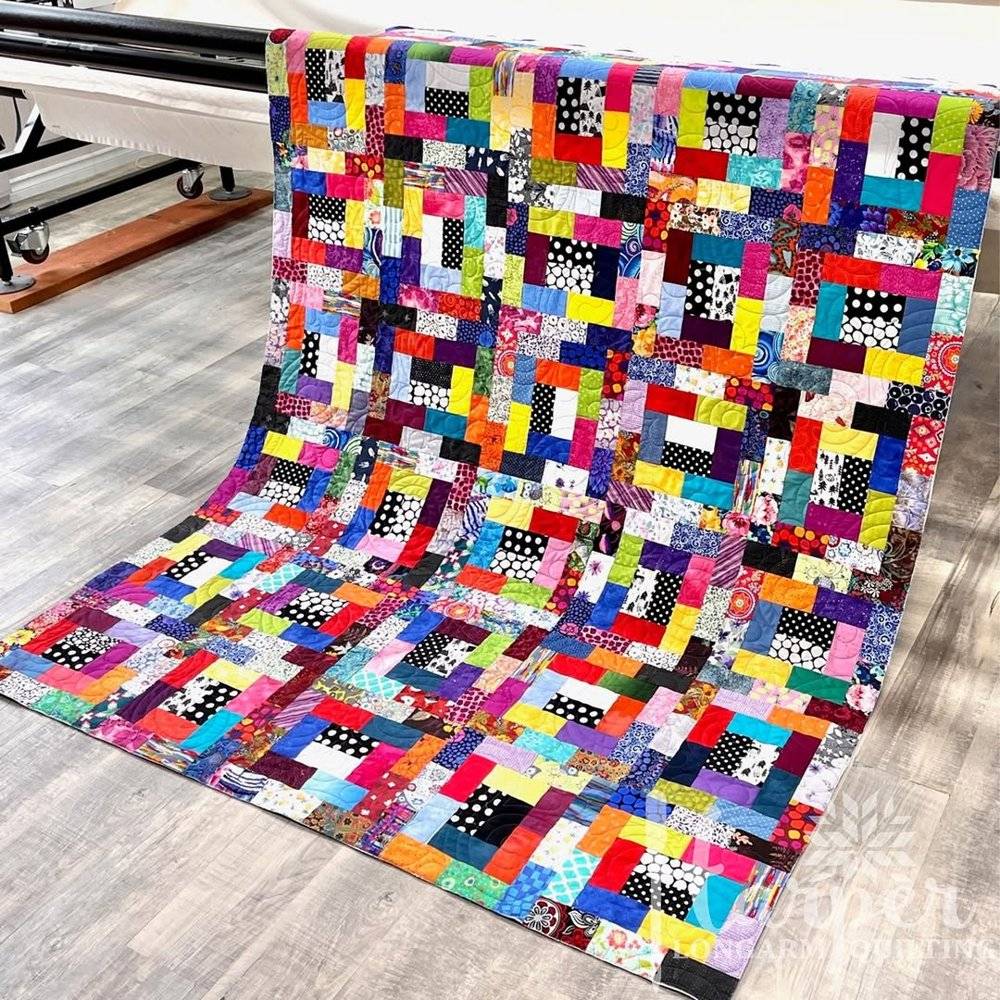 Colorful Patchwork Log Cabin Quilt Project